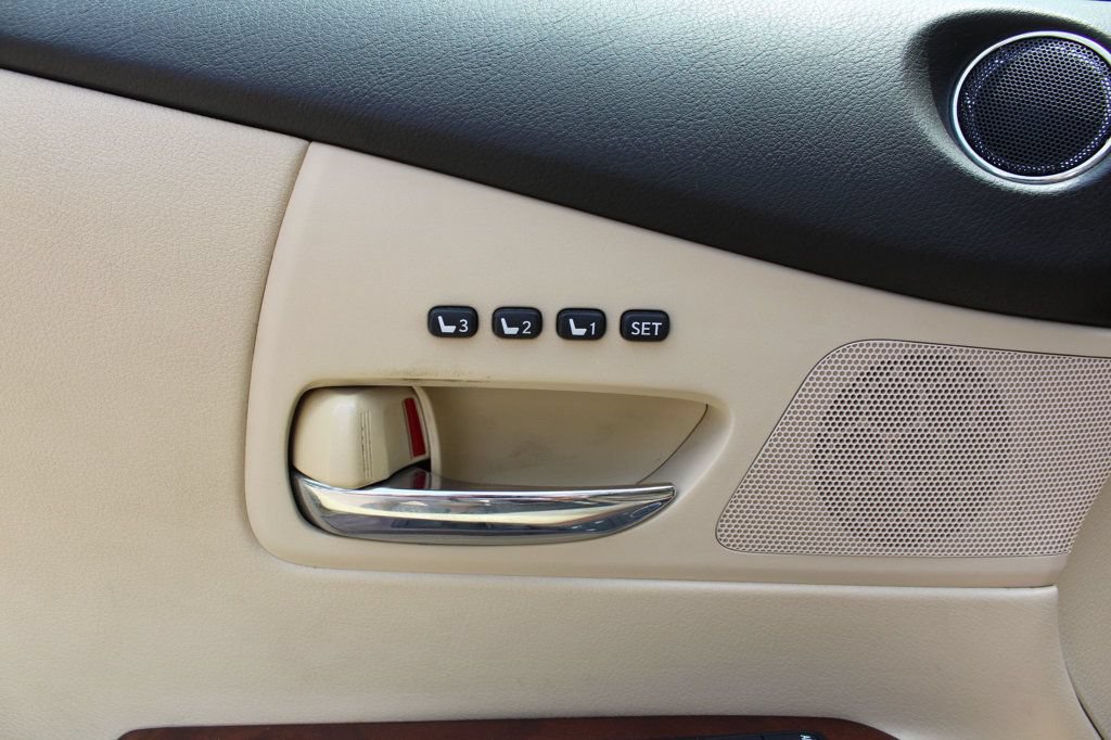 Used 2014 Lexus RX 350 FWD w/ Navigation Package image 28