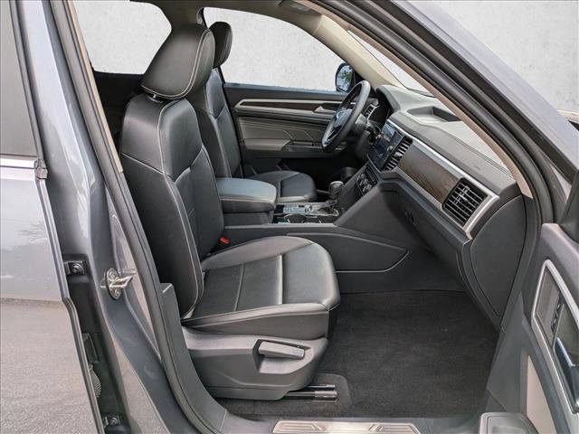 Used 2022 Volkswagen Atlas SE w/ Panoramic Sunroof Package FWD image 22