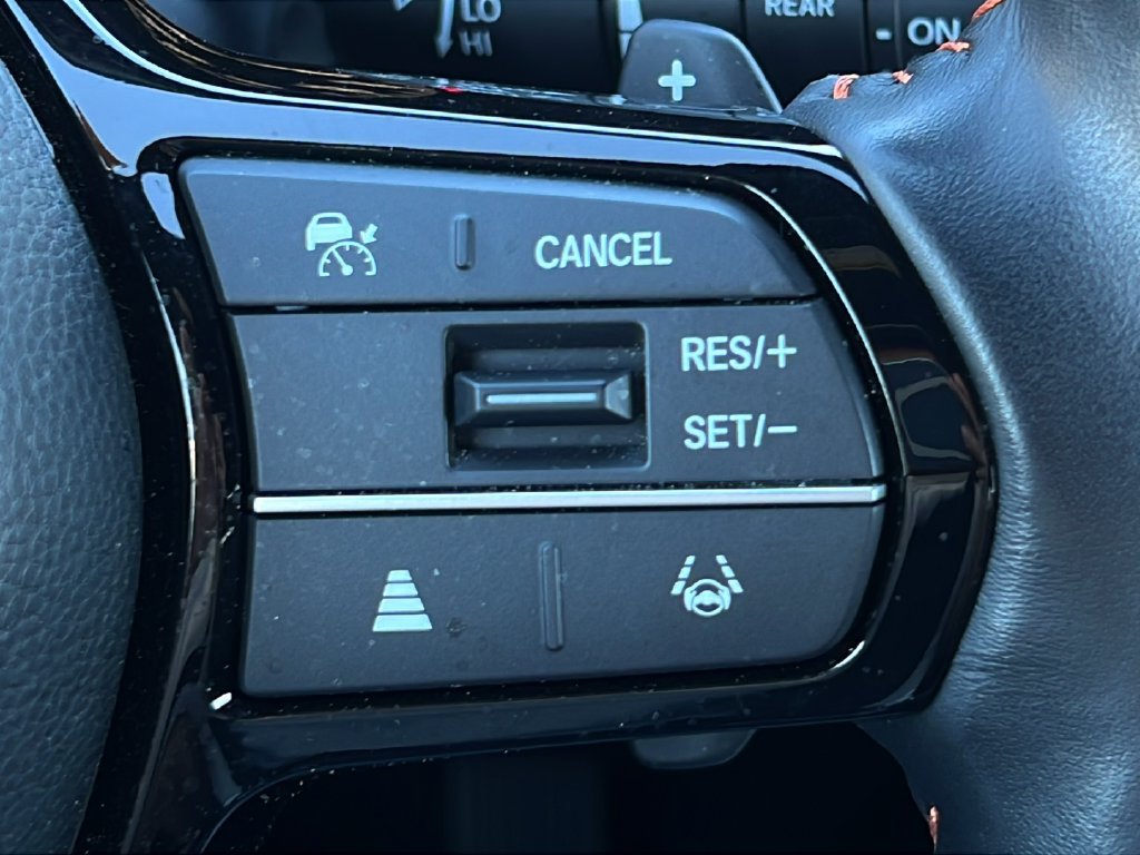 Used 2025 Honda CR-V Sport Touring image 22