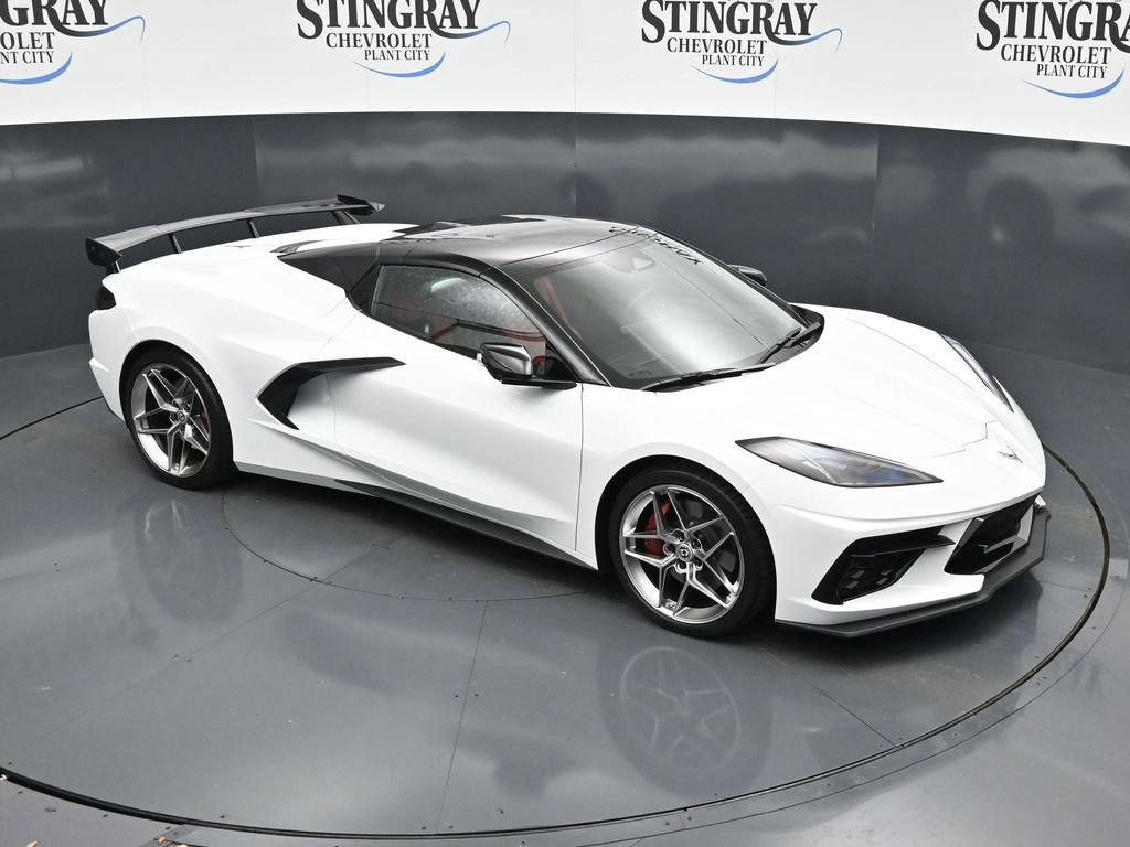 Used 2025 Chevrolet Corvette Stingray Premium Conv w/ Z51 Performance Package RWD image 9