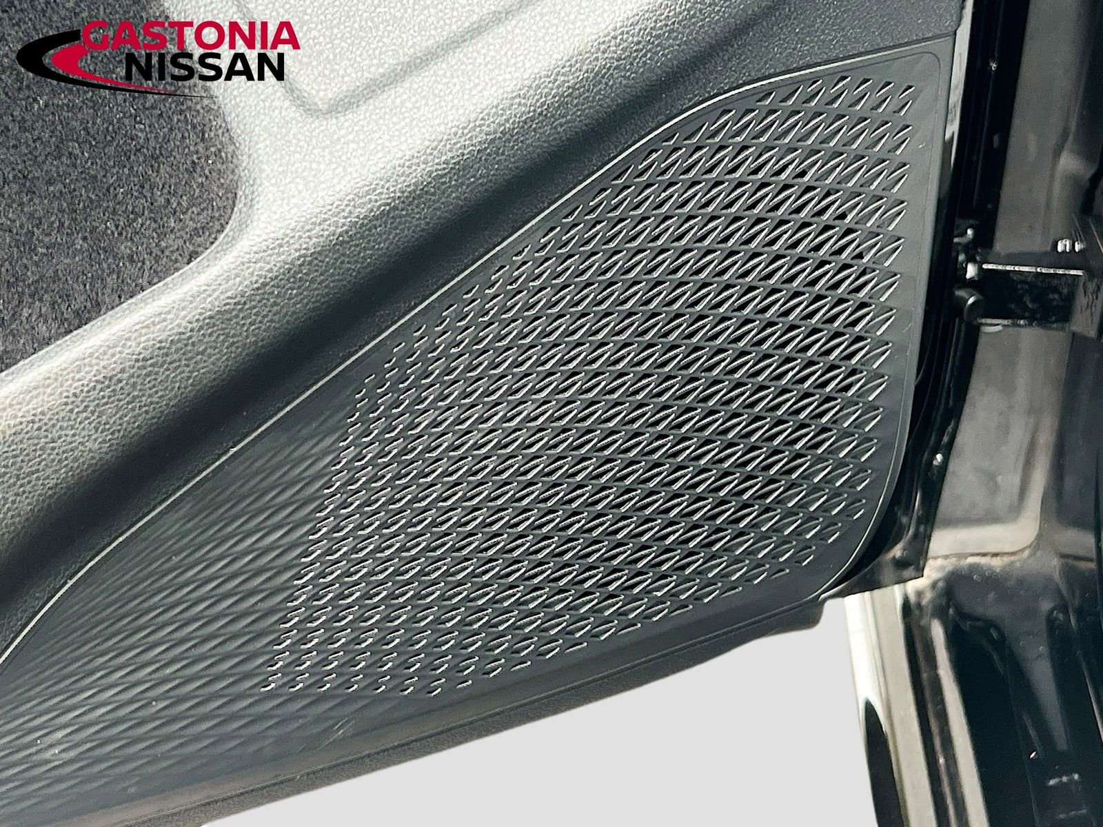 Used 2024 Volkswagen Golf R image 23