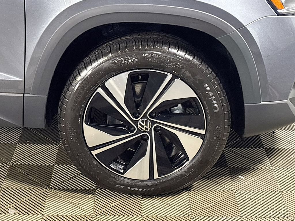 New 2026 Volkswagen Taos SE AWD/4WD image 23