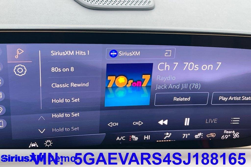 Used 2025 Buick Enclave Preferred image 26