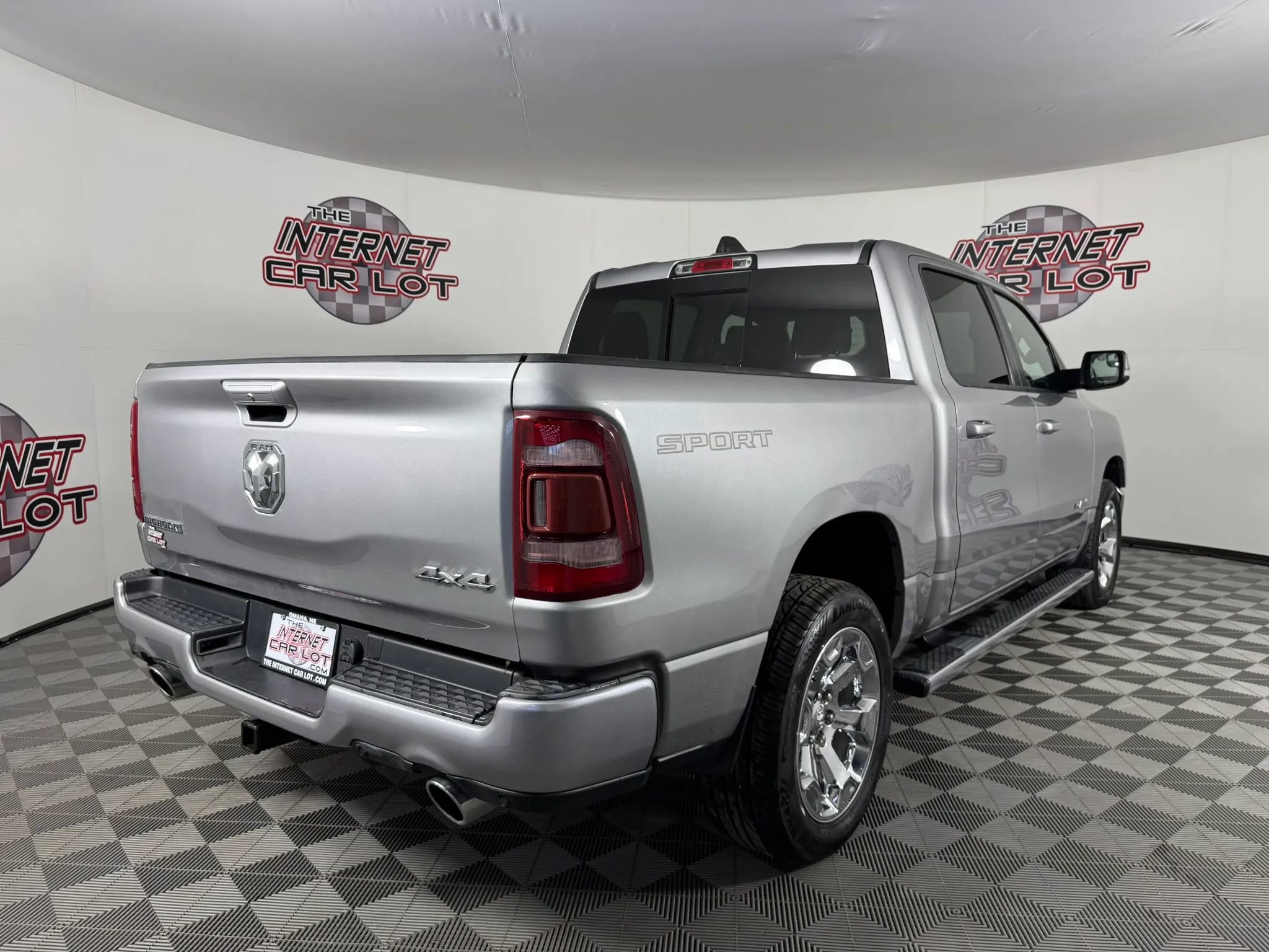 Used 2020 RAM 1500 Big Horn AWD/4WD image 7