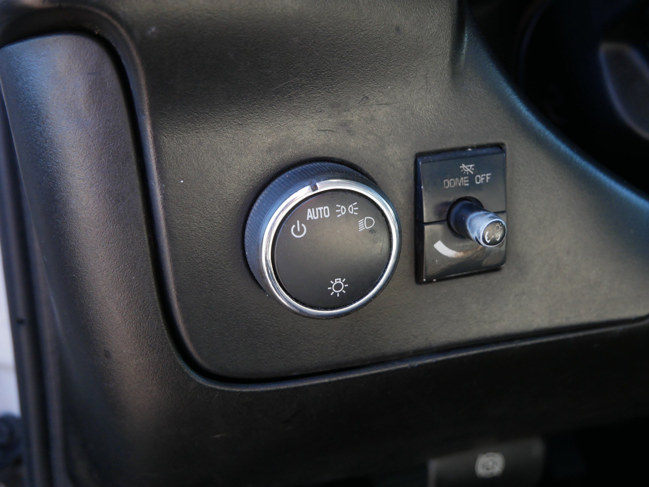 Used 2016 Chevrolet Express 3500 Extended RWD image 14