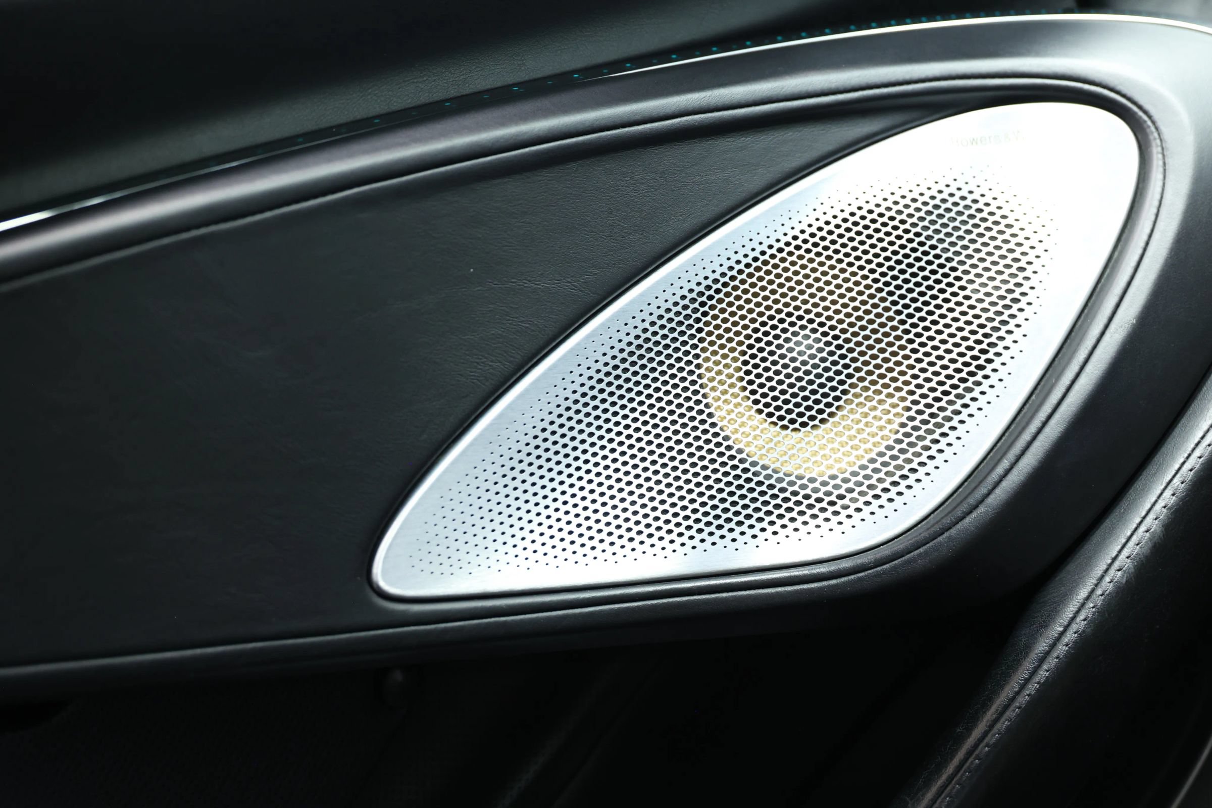 Used 2021 McLaren GT RWD image 88
