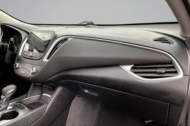 Used 2024 Chevrolet Malibu LT FWD image 25