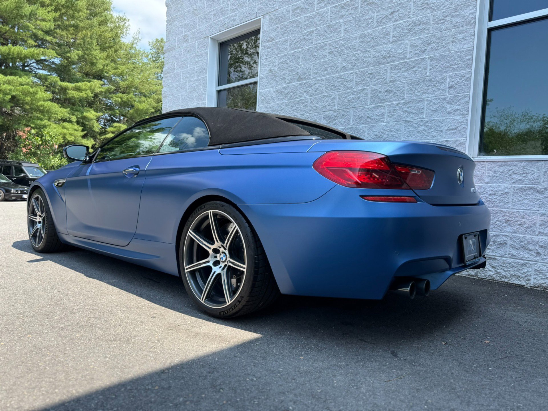 Used 2014 BMW M6 Convertible RWD image 12