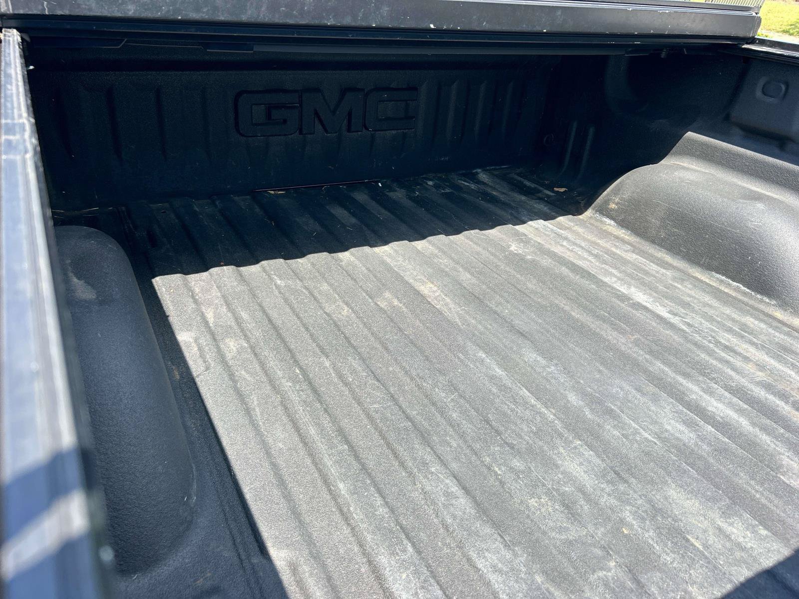 Used 2018 GMC Sierra 1500 SLT AWD/4WD image 36