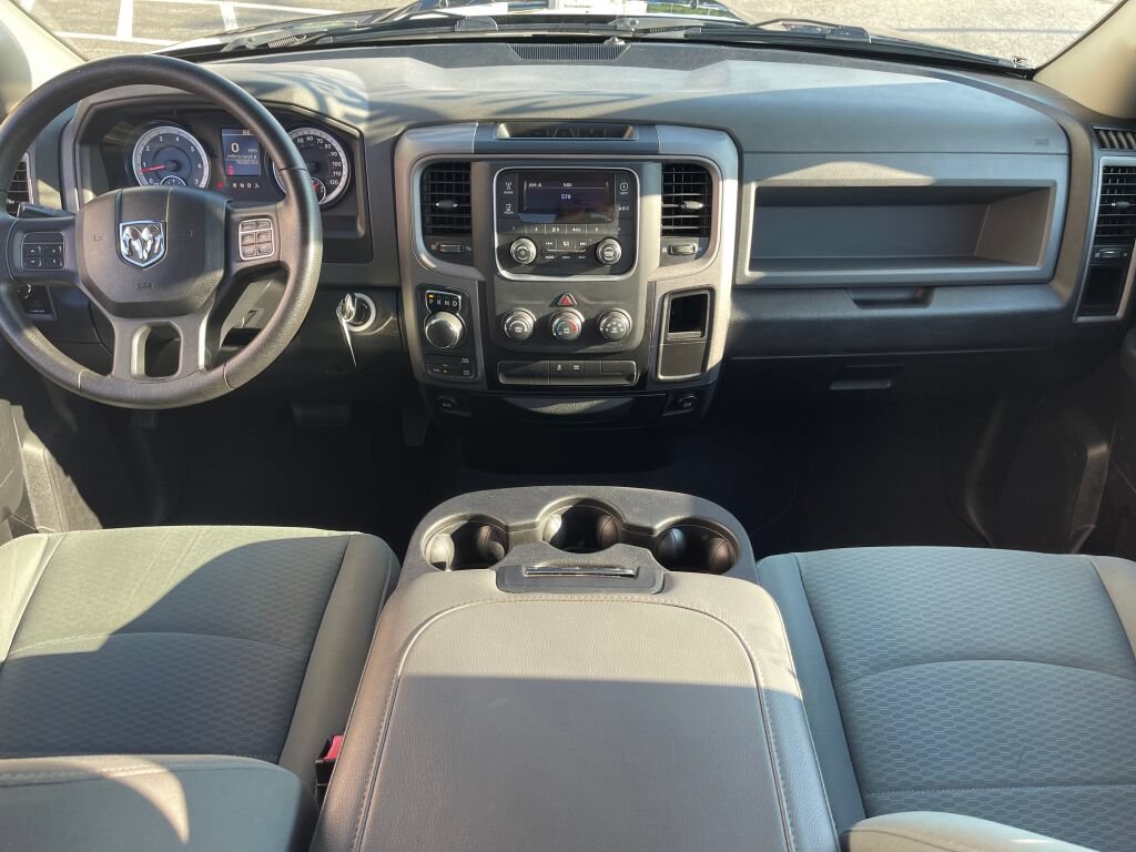 Used 2015 RAM 1500 Express AWD/4WD image 24