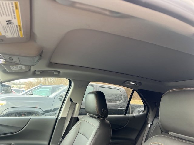 Used 2021 Chevrolet Equinox Premier image 12