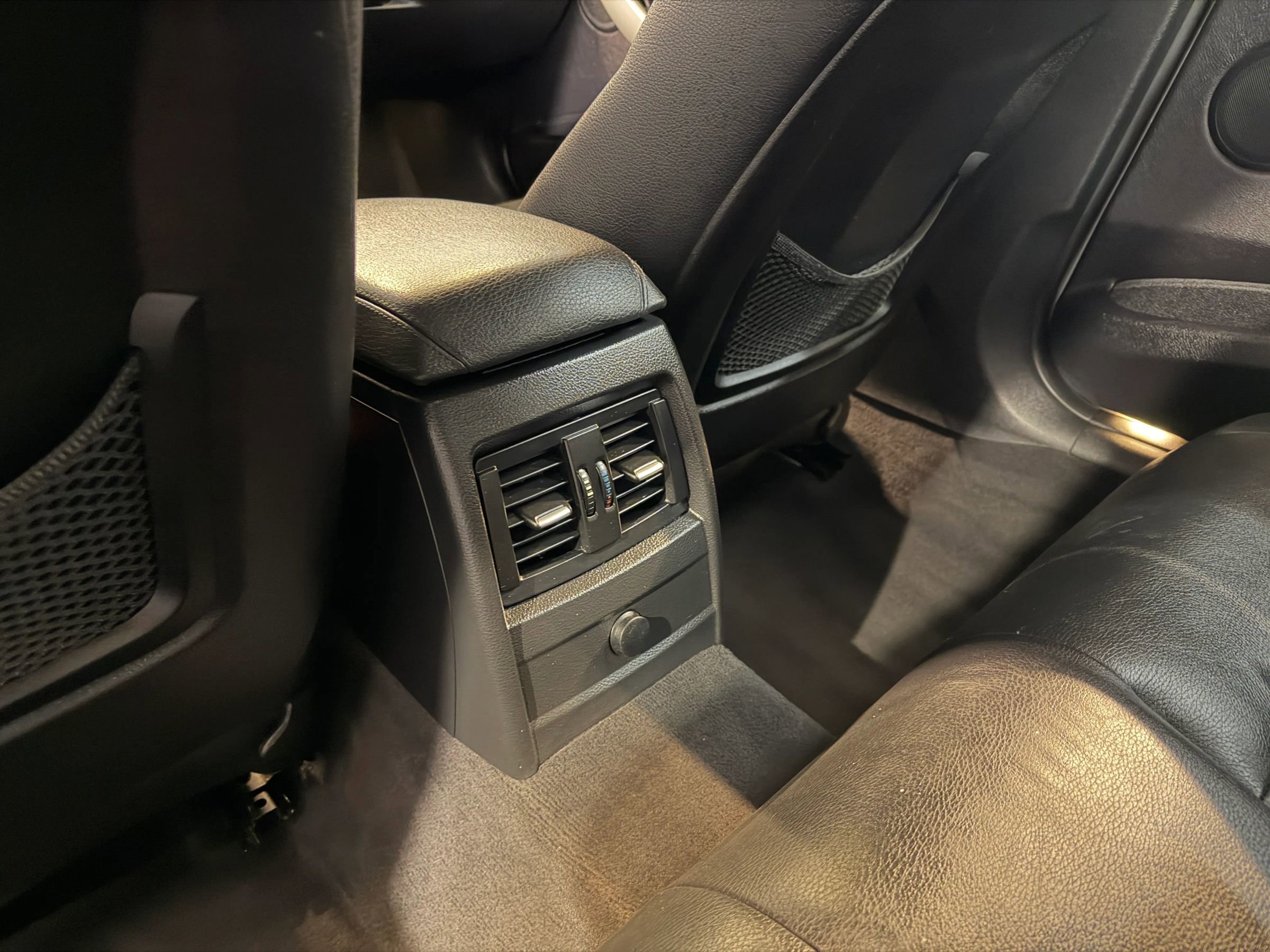 Used 2012 BMW 328i Sedan image 24