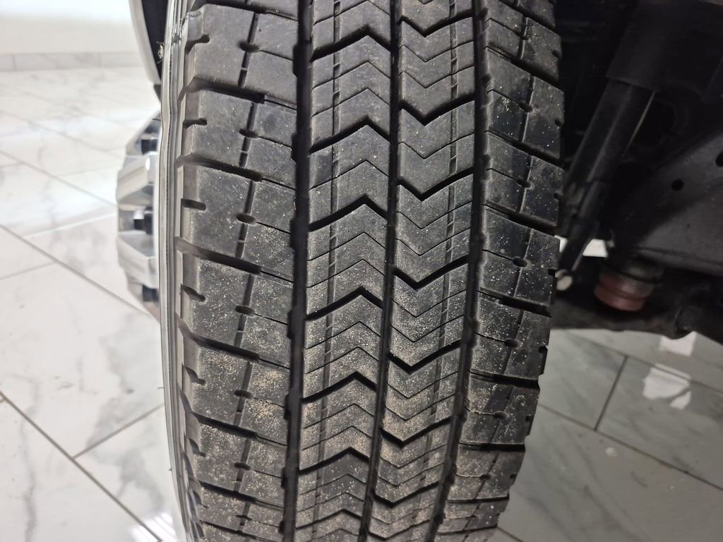 Used 2025 Chevrolet Silverado 3500 LTZ w/ LTZ Texas Edition image 38