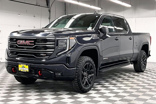 Used 2022 GMC Sierra 1500 AT4 image 11