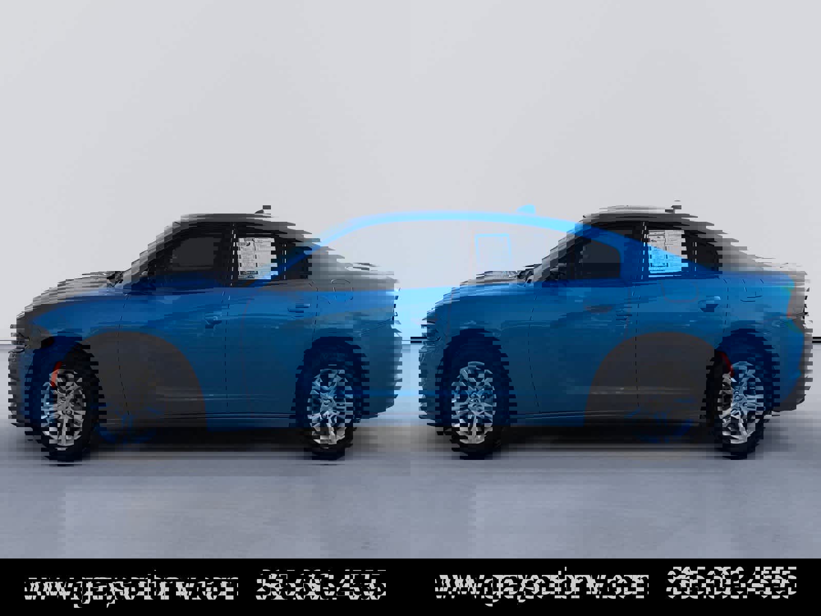 Used 2023 Dodge Charger SXT w/ Cold Weather Package image 6