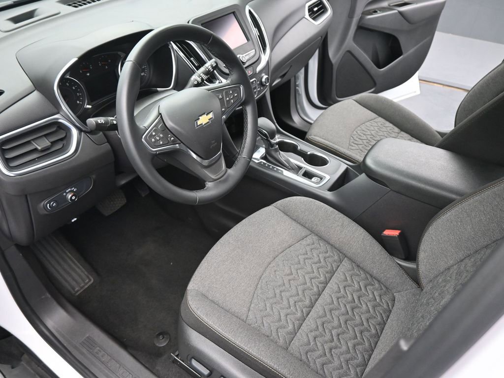Used 2024 Chevrolet Equinox LT image 9