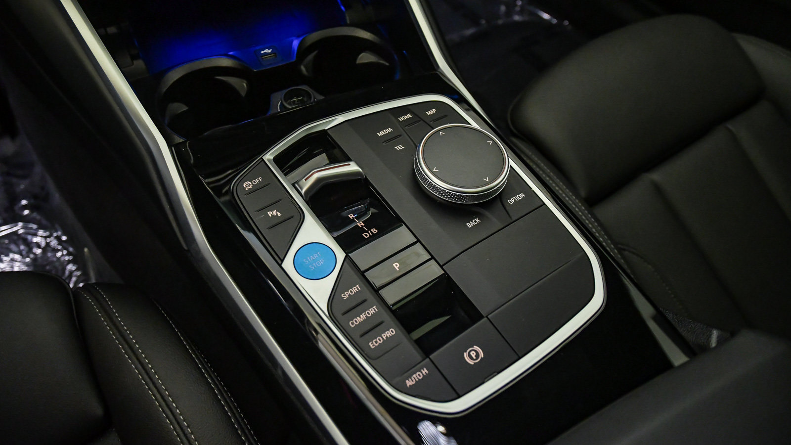 Certified 2024 BMW i4 eDrive35 w/ Convenience Package RWD image 19