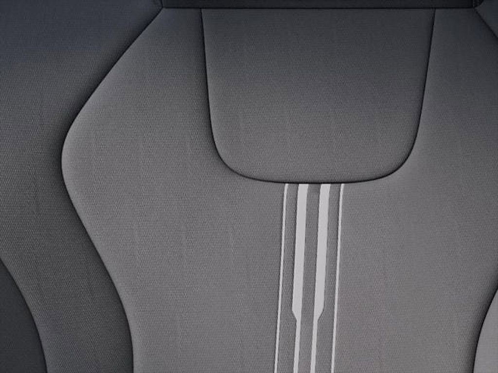 New 2026 Hyundai Elantra Blue image 17