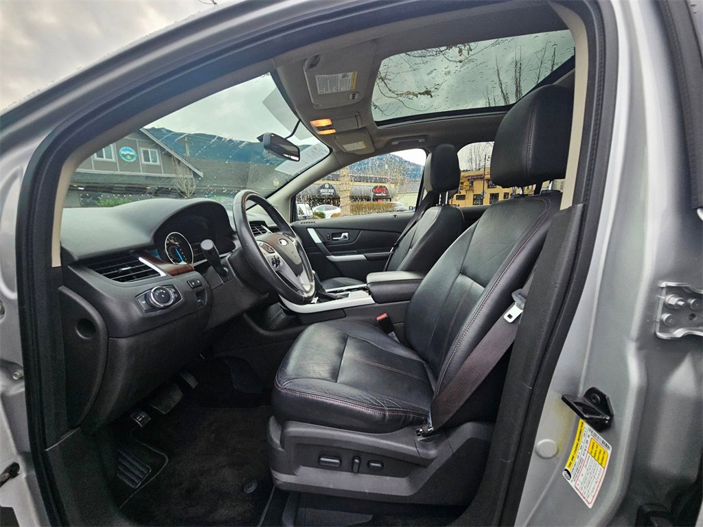 Used 2012 Ford Edge Limited image 22