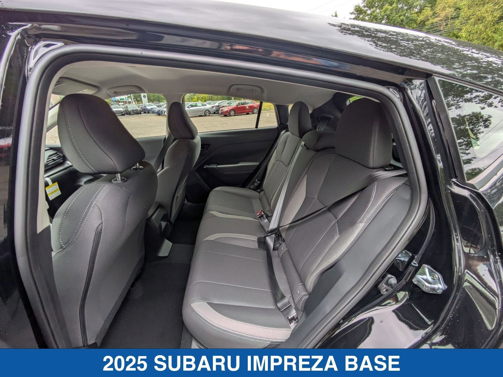 Certified 2025 Subaru Impreza 2.0i image 28