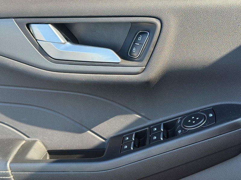 Used 2024 Ford Escape SE image 22