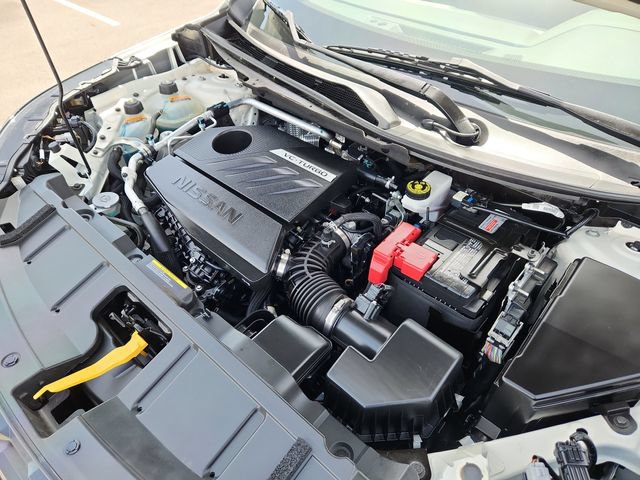 Used 2023 Nissan Rogue SV AWD/4WD image 18