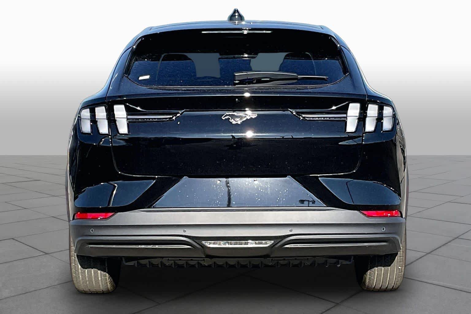 New 2026 Ford Mustang Mach-E Select w/ Comfort Package Lite RWD image 4
