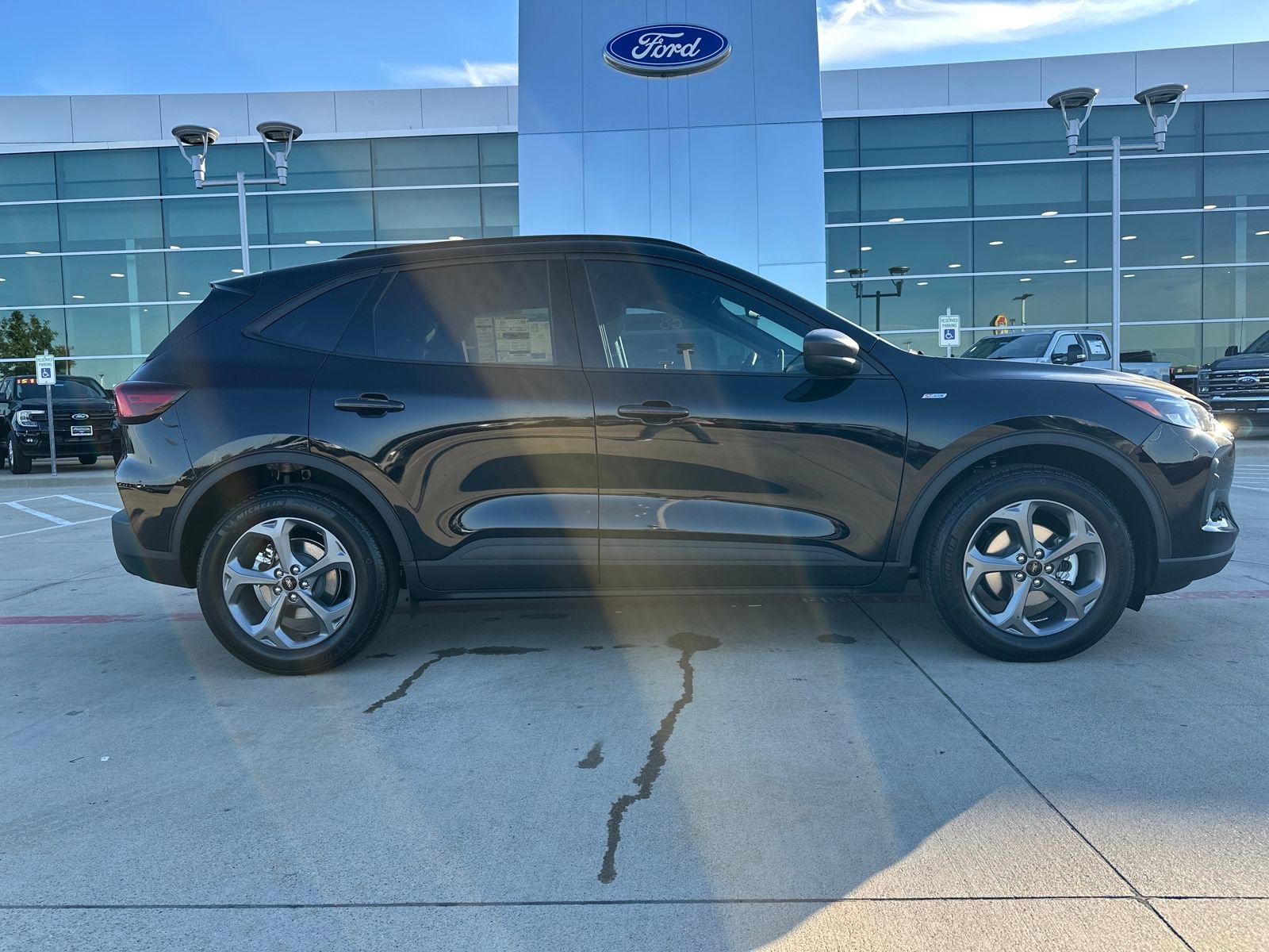 New 2026 Ford Escape ST-Line image 34