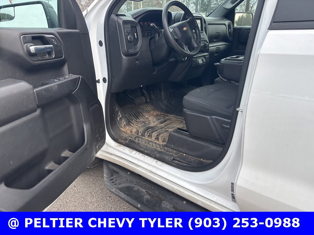 Used 2025 Chevrolet Silverado 1500 W/T w/ WT Value Package image 10