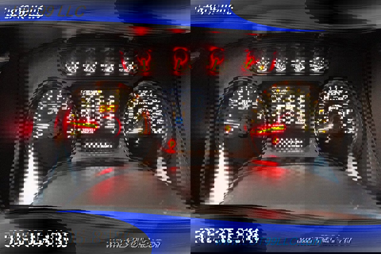 Used 2013 Ford F150 Raptor w/ Luxury Equipment Group image 23