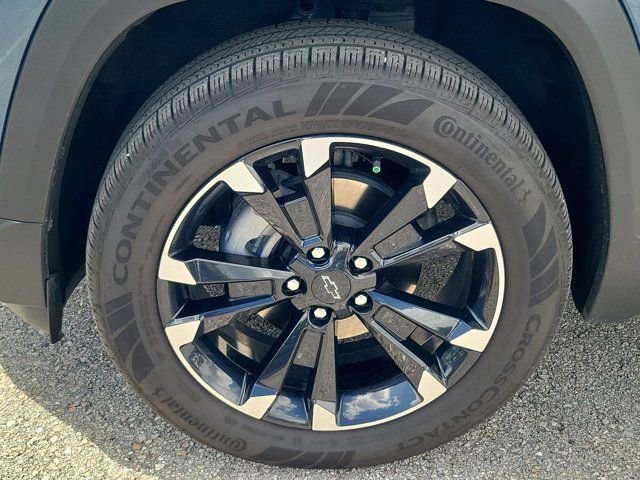 Used 2026 Chevrolet Equinox RS w/ Convenience Package III image 9