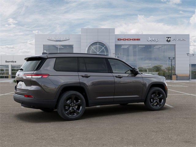 New 2025 Jeep Grand Cherokee L Altitude image 4
