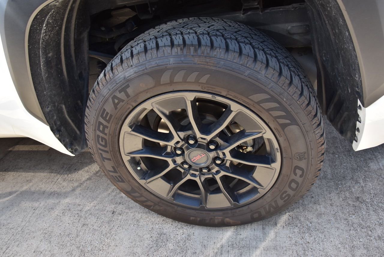 Used 2022 Toyota Tundra SR5 w/ Convenience Package image 10