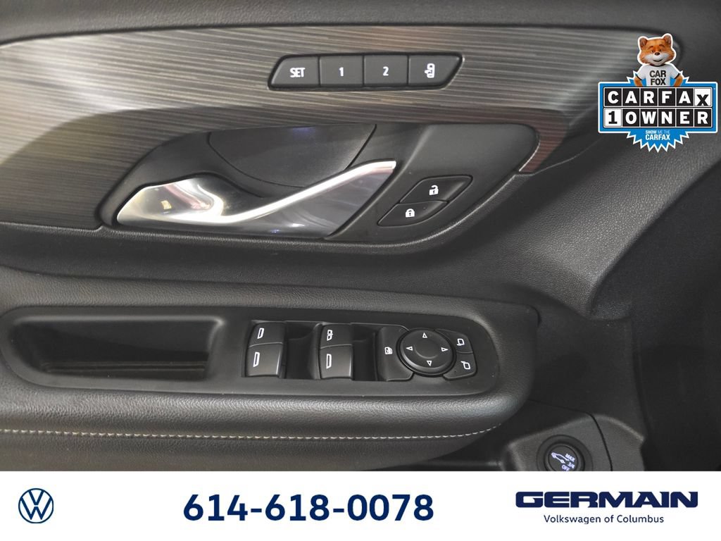 Used 2022 GMC Terrain SLT w/ Infotainment Package II AWD/4WD image 31