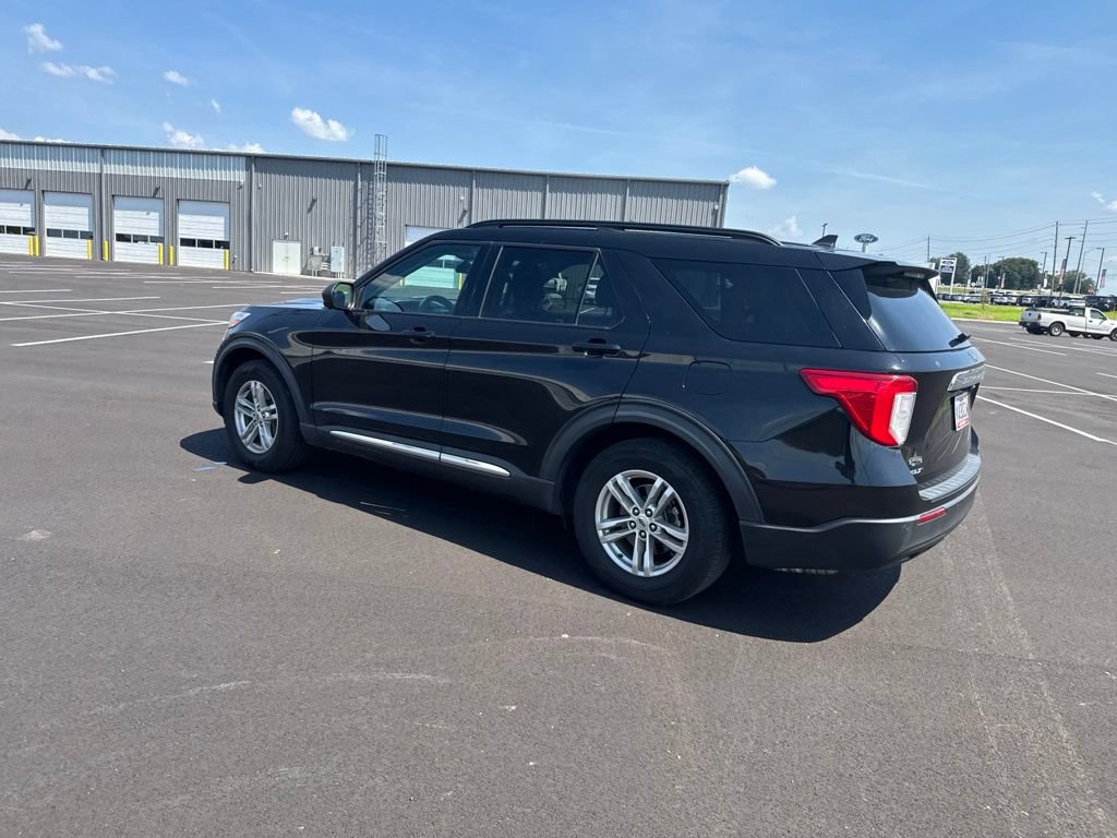 Used 2021 Ford Explorer XLT RWD image 12