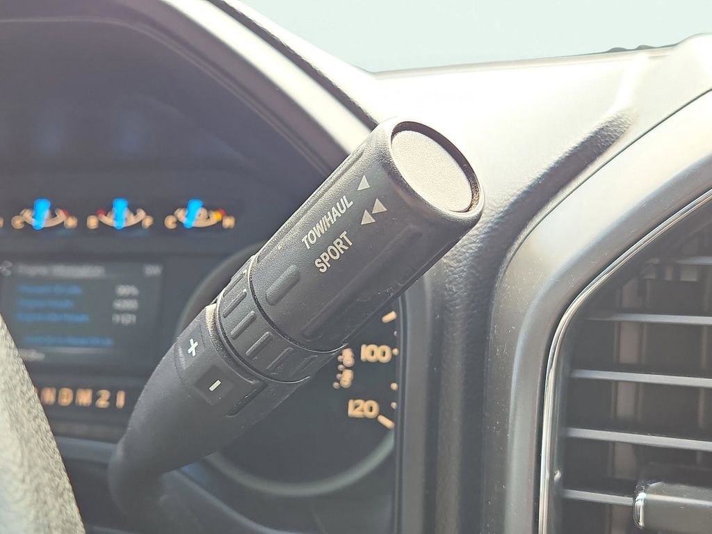 Used 2017 Ford F150 XLT w/ Equipment Group 302A Luxury image 21