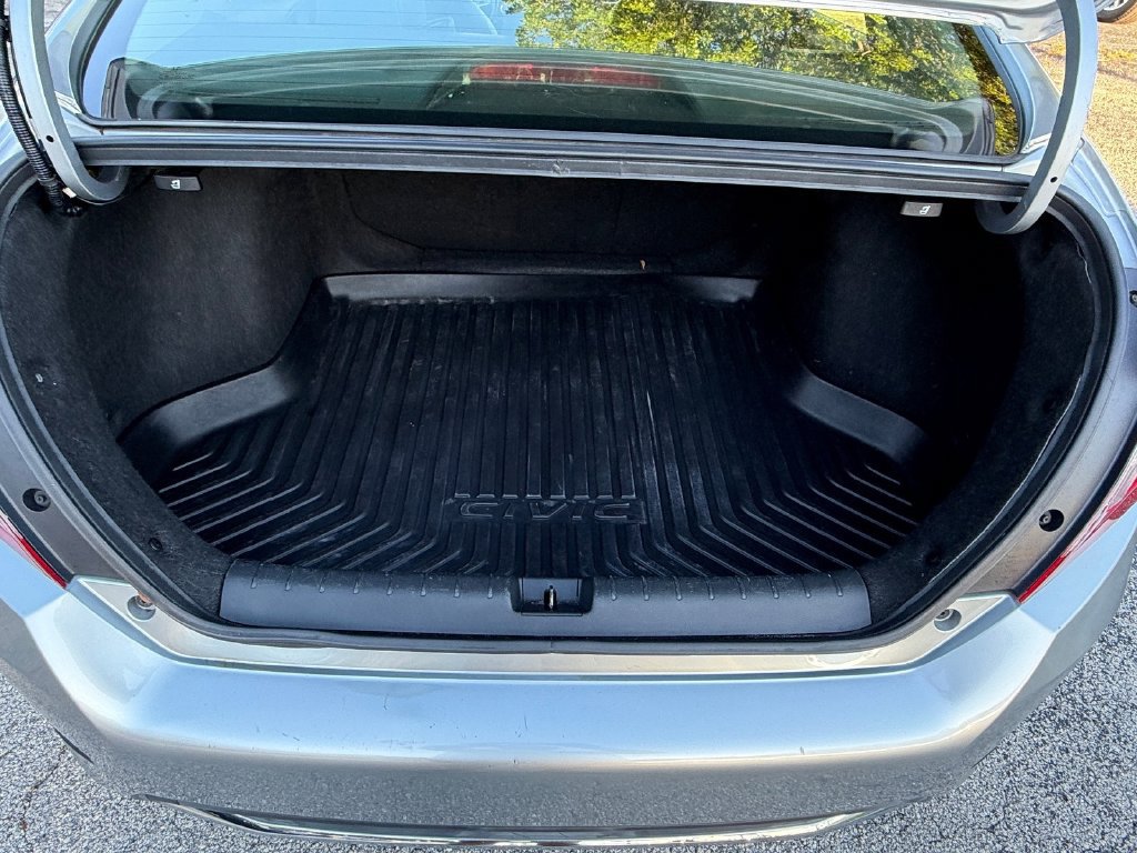 Used 2019 Honda Civic EX-L image 14