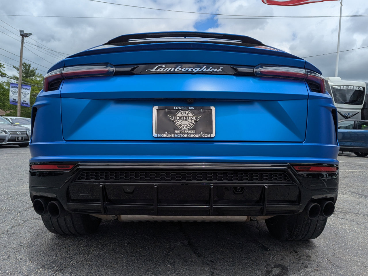 Used 2021 Lamborghini Urus image 9