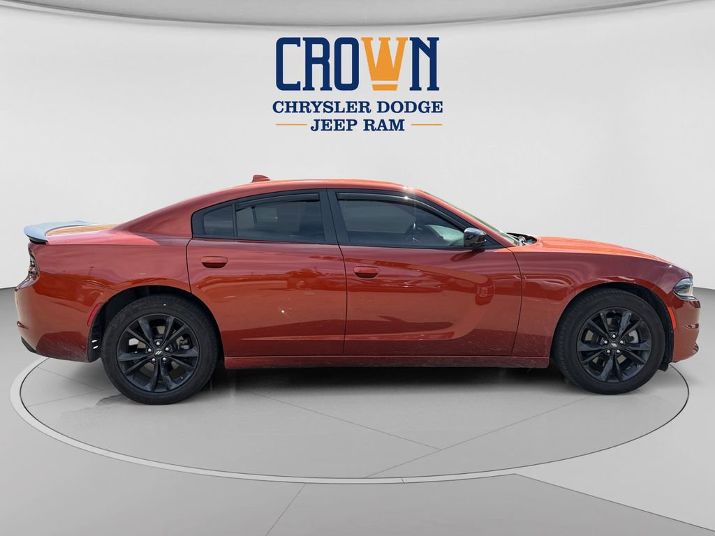 Used 2023 Dodge Charger SXT w/ Blacktop Package AWD/4WD image 2
