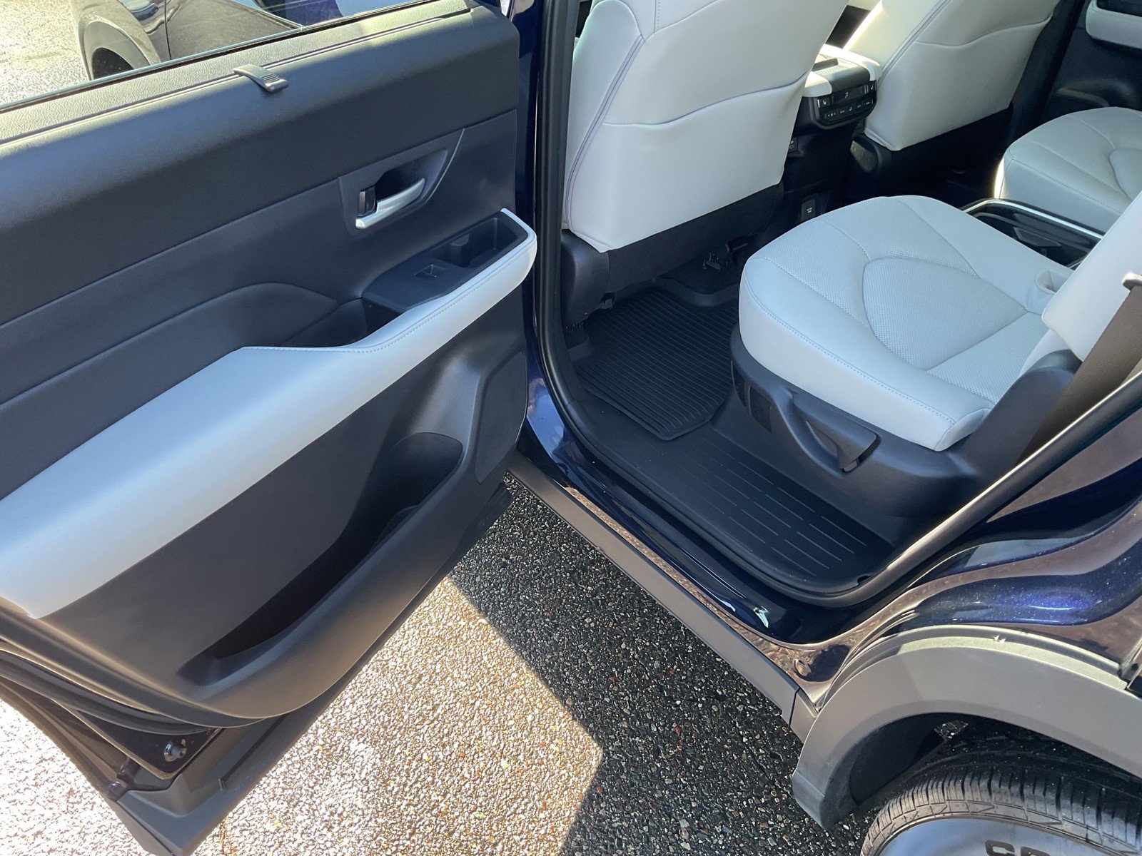 Used 2026 Toyota Grand Highlander Limited image 20