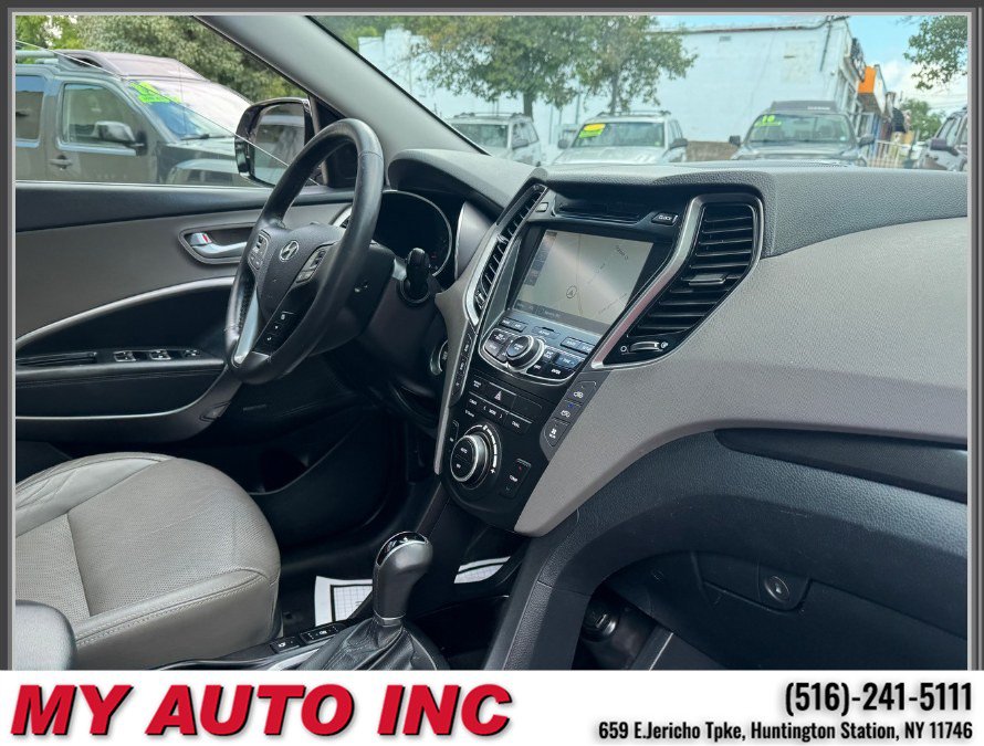 Used 2015 Hyundai Santa Fe GLS w/ Option Group 03 AWD/4WD image 27