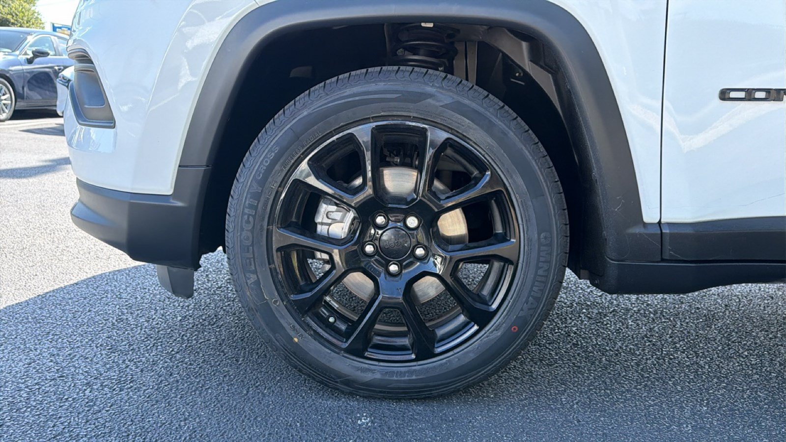 Used 2022 Jeep Compass Latitude FWD image 10