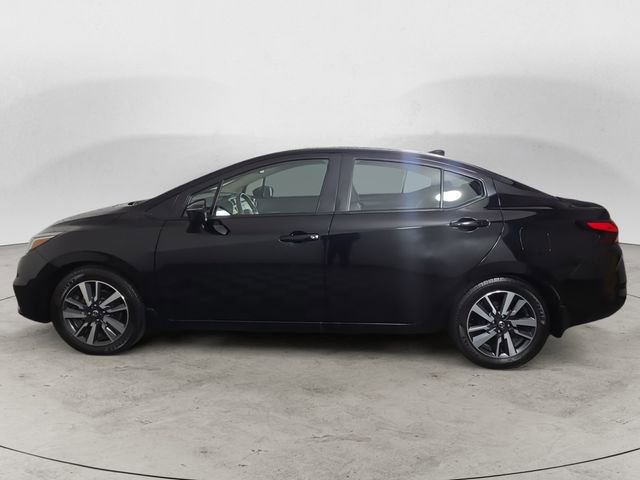 Certified 2021 Nissan Versa SV image 2