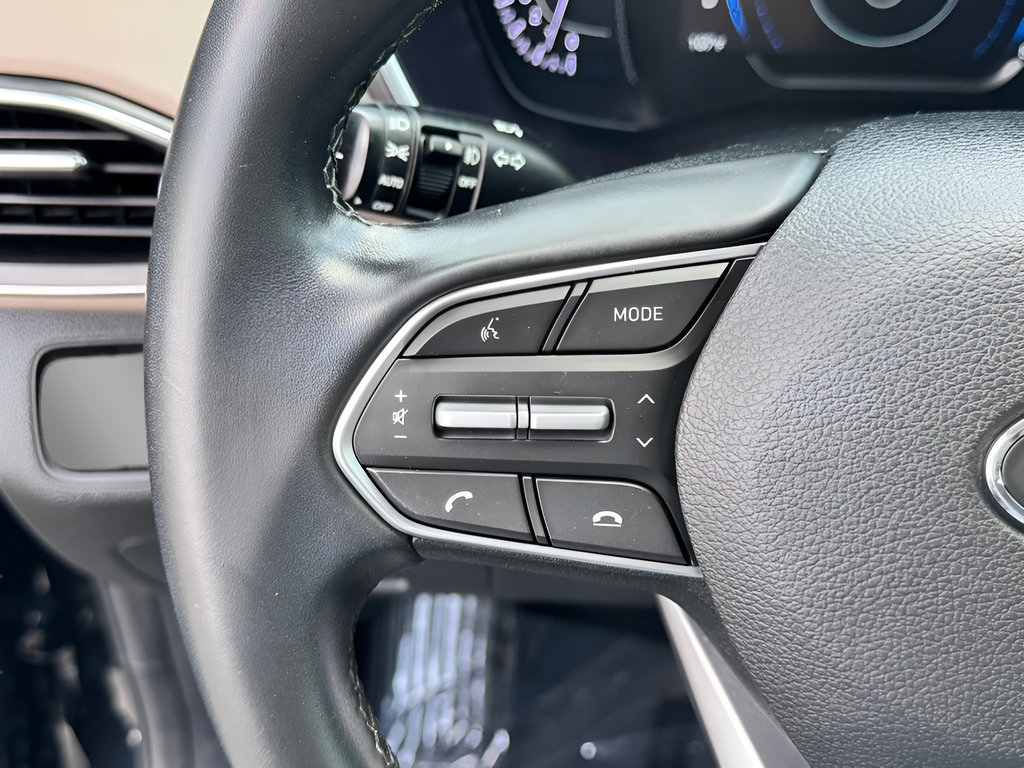Used 2020 Hyundai Santa Fe SEL w/ Convenience + Premium Package FWD image 23