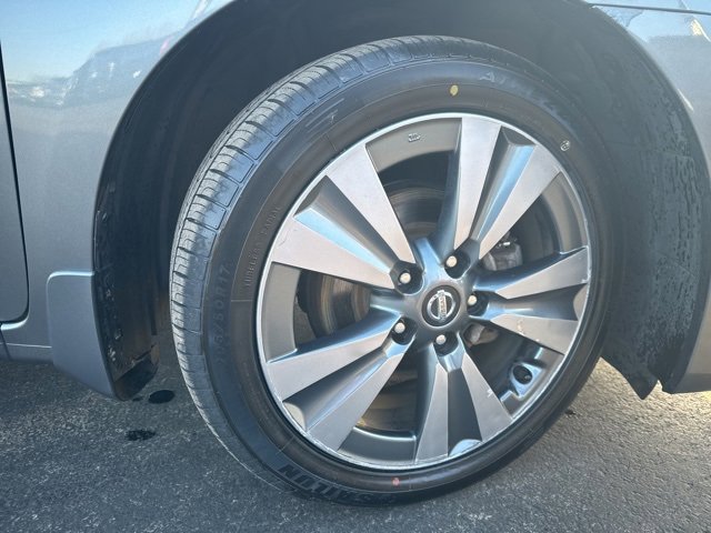 Used 2016 Nissan Sentra SL w/ Technology Package image 9