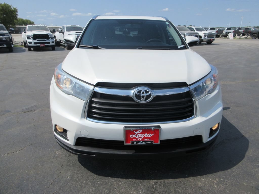 Used 2015 Toyota Highlander XLE AWD/4WD image 11