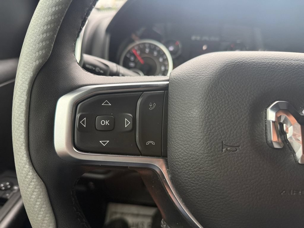 Used 2025 RAM 1500 Big Horn AWD/4WD image 22