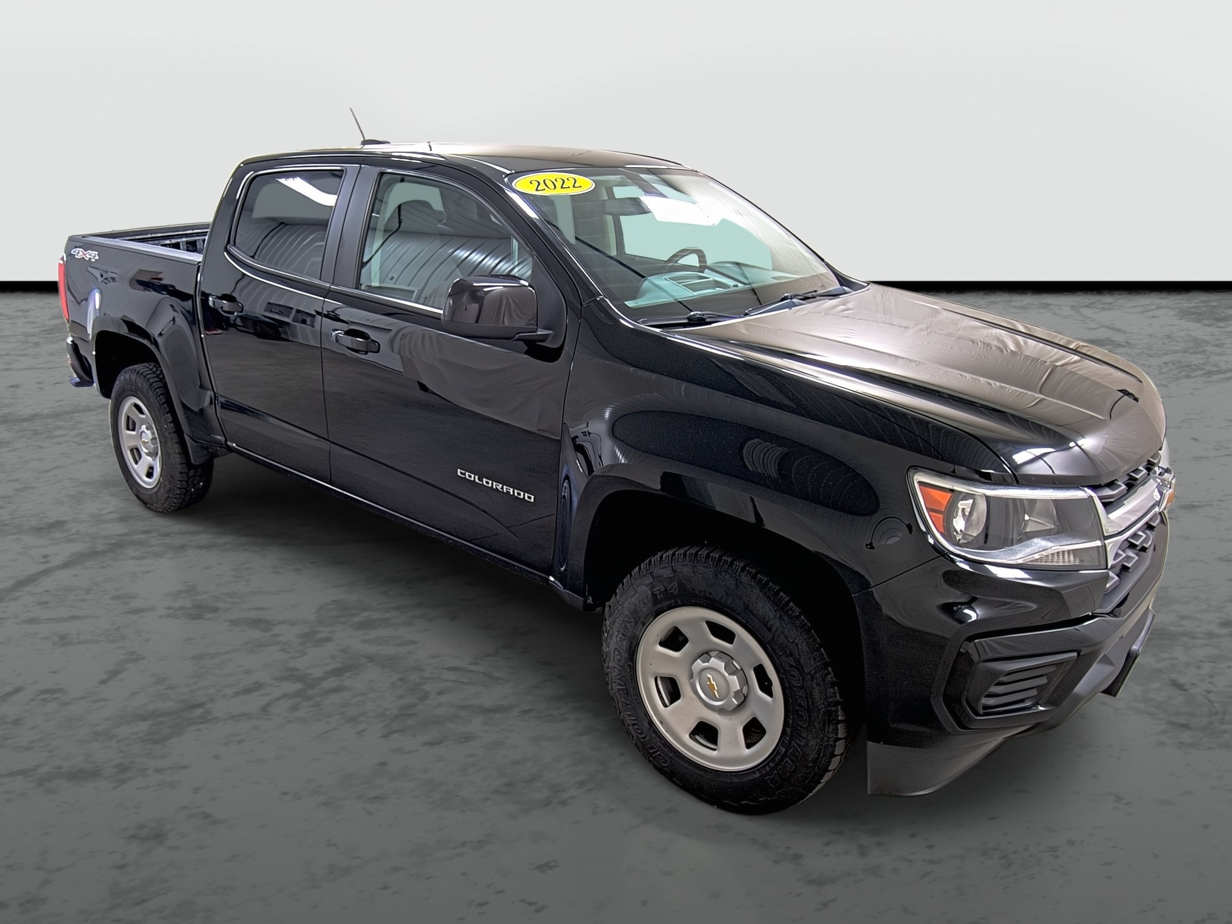 Used 2022 Chevrolet Colorado W/T AWD/4WD image 5