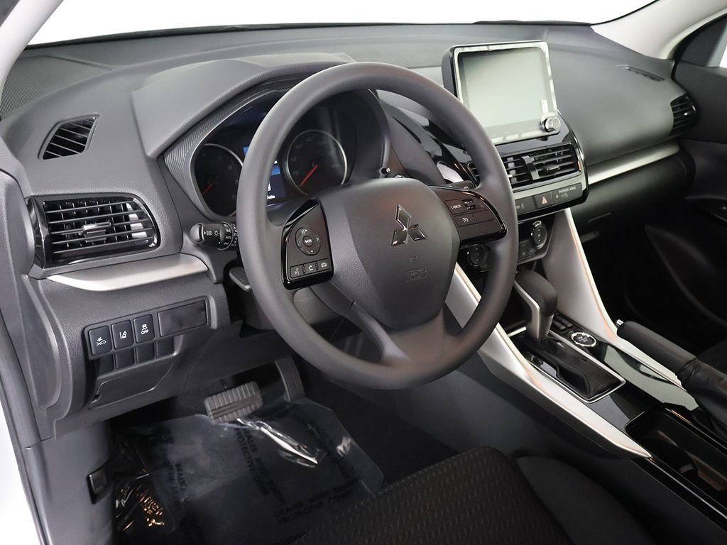 New 2026 Mitsubishi Eclipse Cross LE AWD/4WD image 23