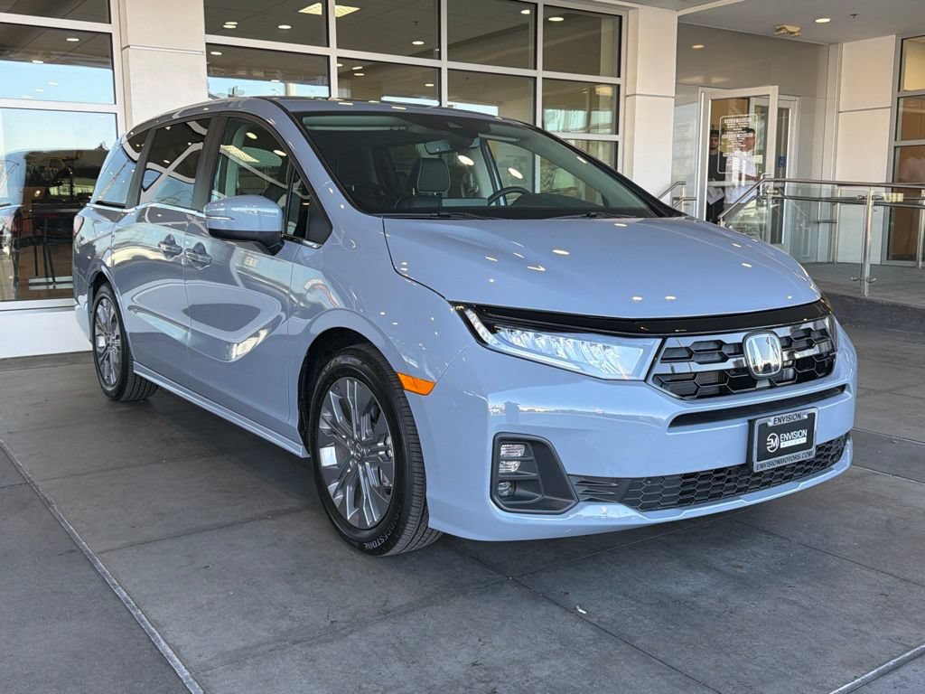 Used 2025 Honda Odyssey Touring image 6